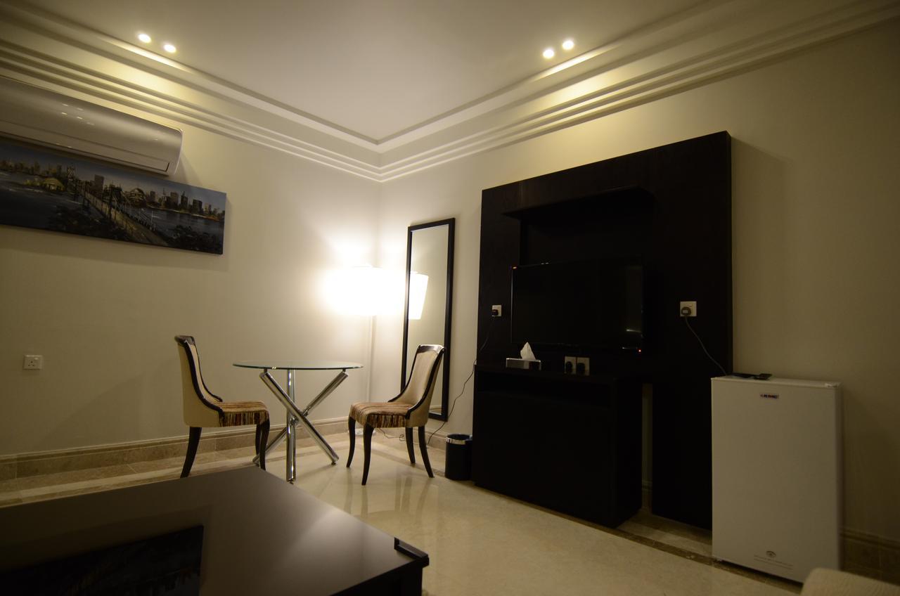 Al Joory Suites Hotel Khafji エクステリア 写真